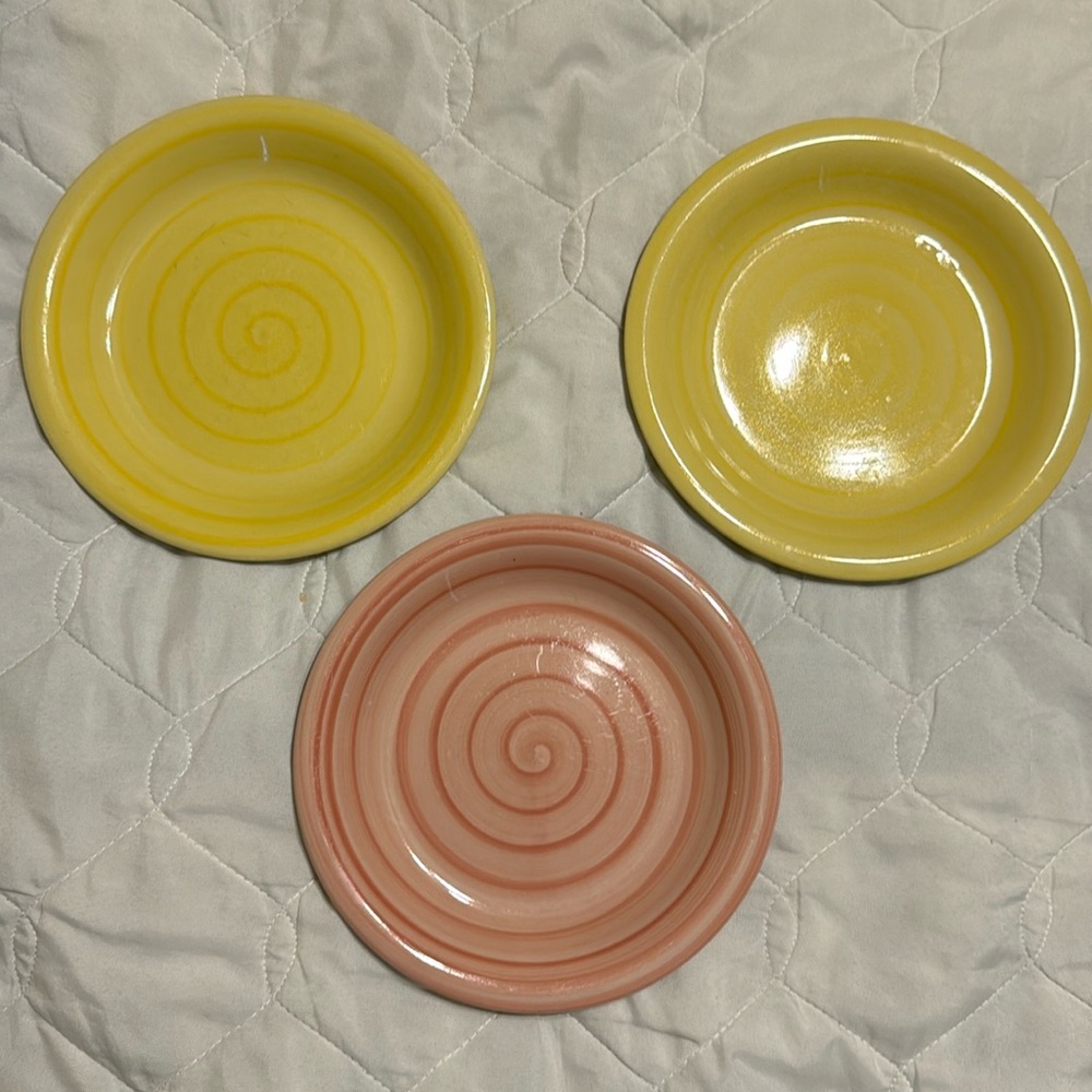 Citrus Grove salad or dessert plates, 2 yellow & one dusty rose 7.5”. (Mlb)